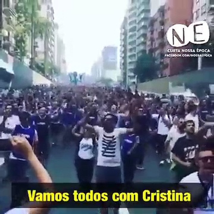 Multitudinária manifestação pró Cristina Kirchner na Argentina