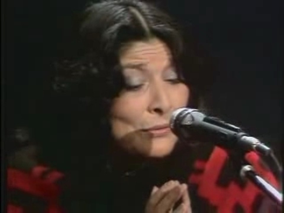 Mercedes Sosa - Gracias a la vida