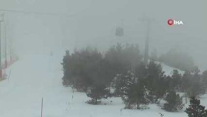 İranlı Turistler, Nevruzu Palandöken'de Geçiriyor