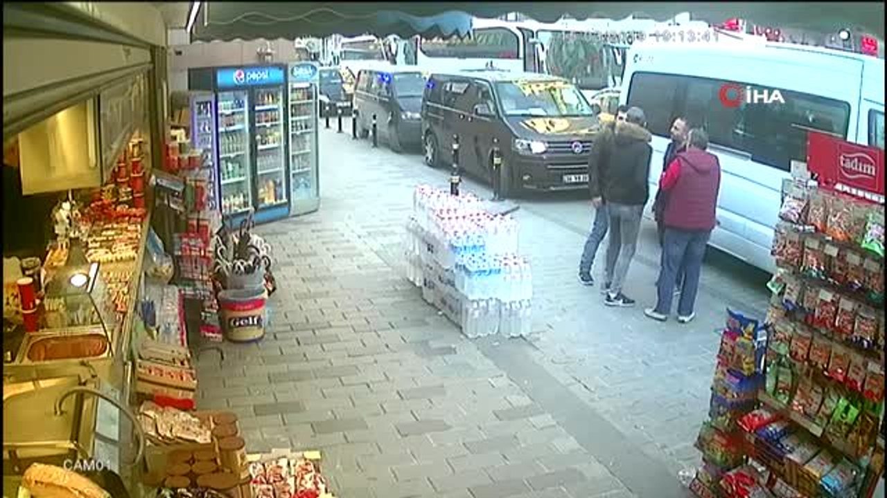 Taksim'de Değnekçi Dehşeti Kamerada