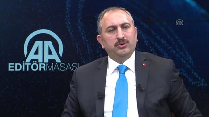 Adalet Bakanı Gül: "Firari 107 Fetö'cünün Türkiye'ye Getirilmesi Sağlandı"