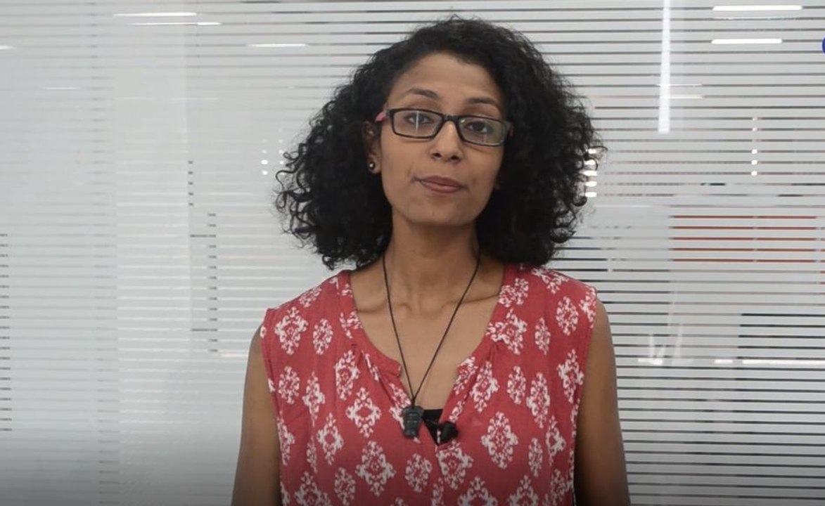 മാസം 12000 രൂപ, രാഹുല്‍ ഗാന്ധി ചാടിക്കയറി പ്രഖ്...