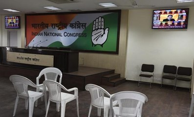 സ്ഥാനാര്‍ഥിയാക്കാത്തതില്‍ വിചിത്ര പ്രതിഷേധം | Oneindia Malayalam