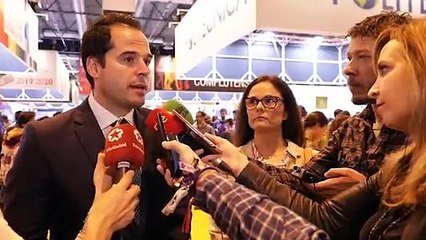 Ignacio Aguado presenta su fichaje como experta en educación