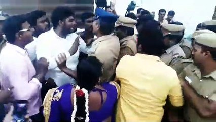 தேர்தல் அதிகாரியுடன் சுயேச்சை வேட்பாளர்கள் வாக்குவாதமிட்டு சண்டை -வீடியோ
