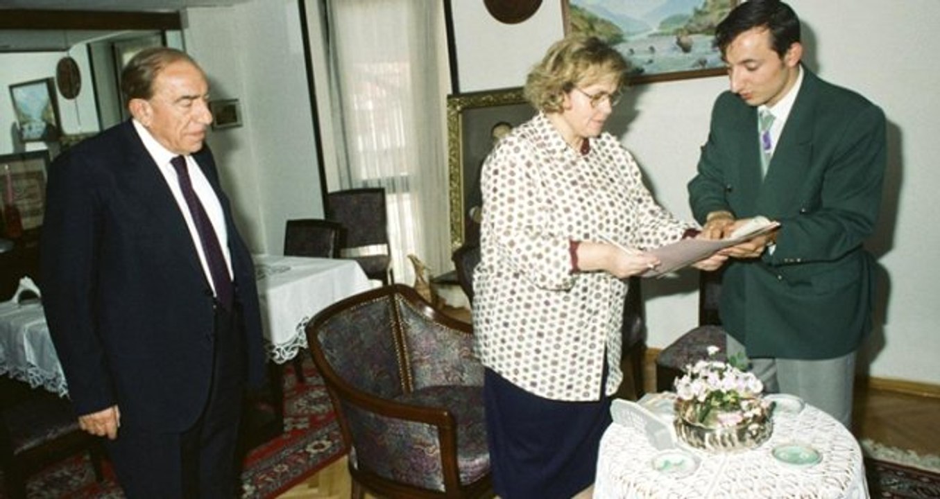 Alparslan Türkeş'in Eşi Seval Türkeş'ten Mansur Yavaş'a ...