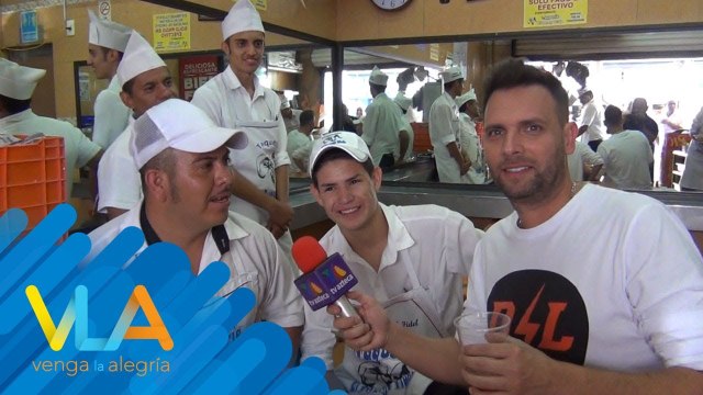 ¡Pato se fue a probar los tacos de El Borrego Viudo! | Venga La Alegría