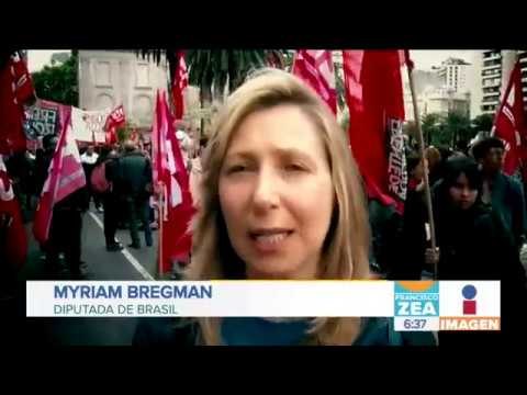 Mujeres argentinas protestan frente a embajada de Brasil, contra Jair Bolsonaro | Noticias con Zea