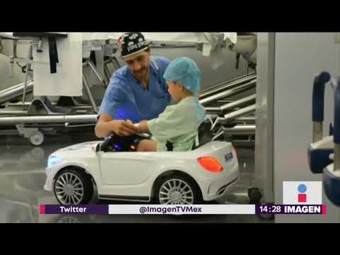 Niños y niñas que recibirán cirugía son llevados en cochecito de juguete | Noticias con Yuriria