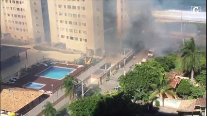 Incêndio em terreno baldio de Itaparica, em Vila Velha