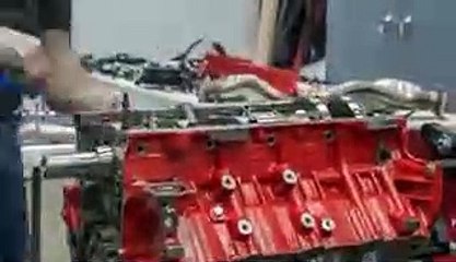 840-hp Dodge Demon Hemi V-8 engine build time-lapse