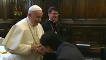 Pope Francis doesn't want anyone to kiss his papal ring