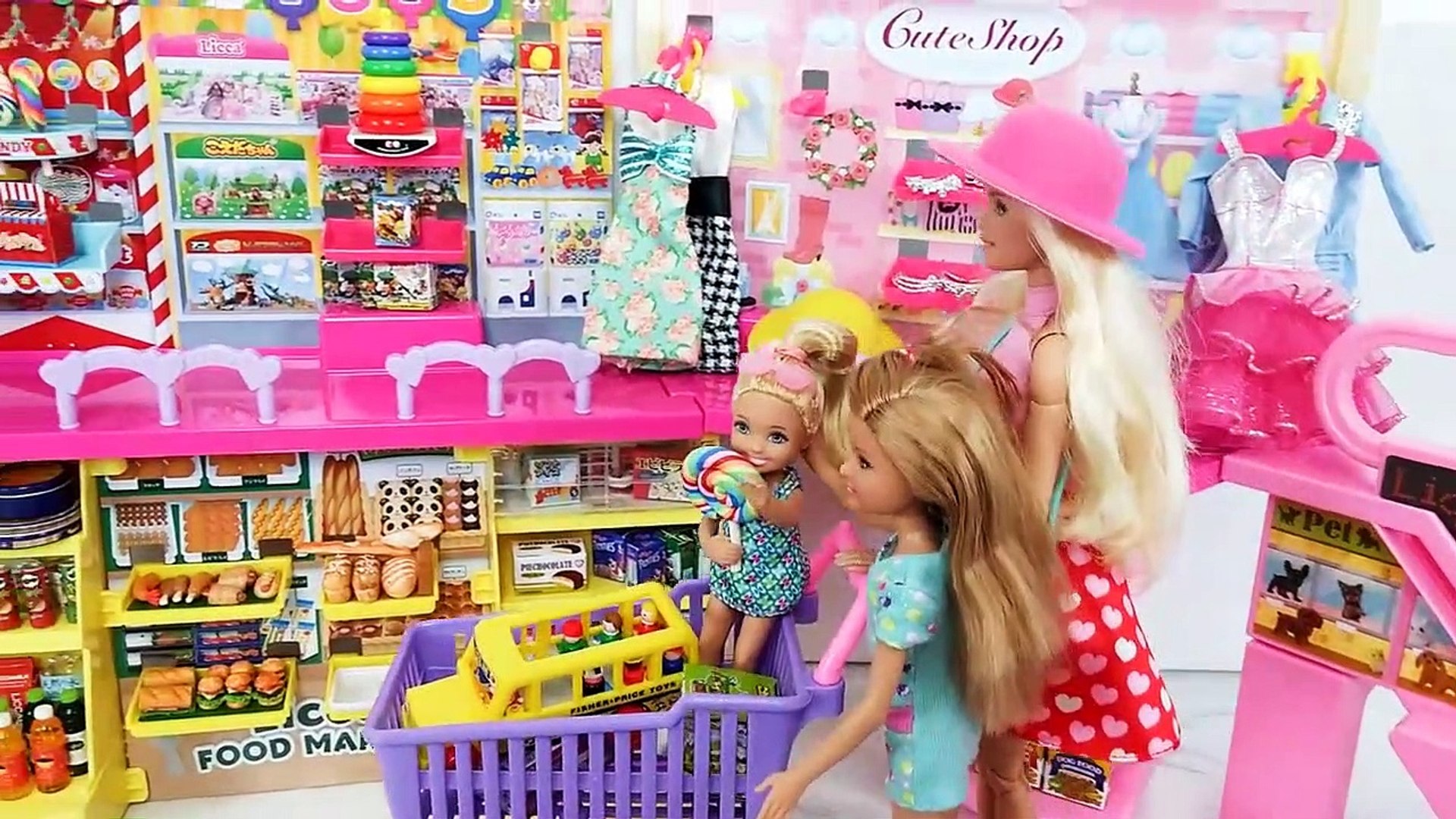 barbie doll shopping mall