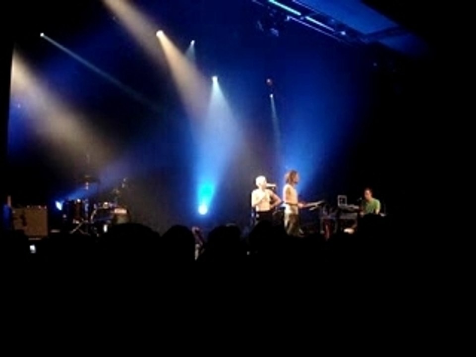 Robyn - With every heartbeat