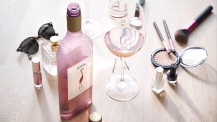Flat Wine Bottle Maker Introduces 10-Pack Case, Half the Size of a Standard 6-Pack