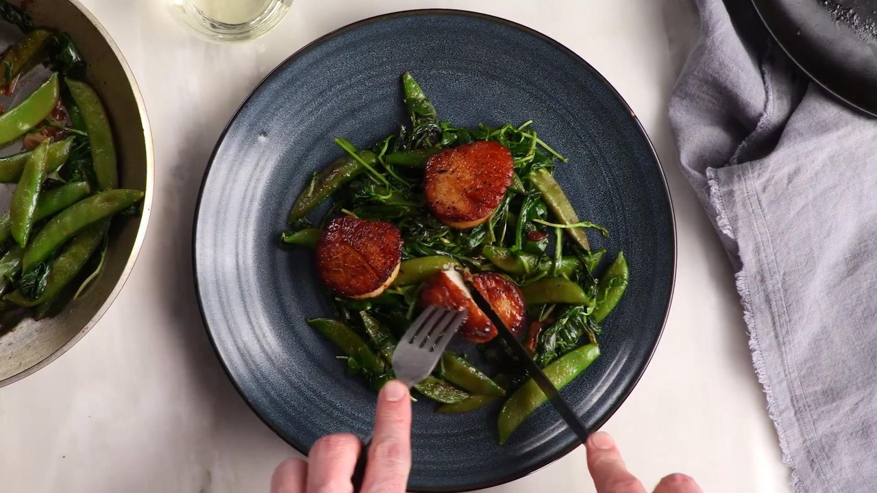 Butter-Basted Scallops with Sugar Snaps