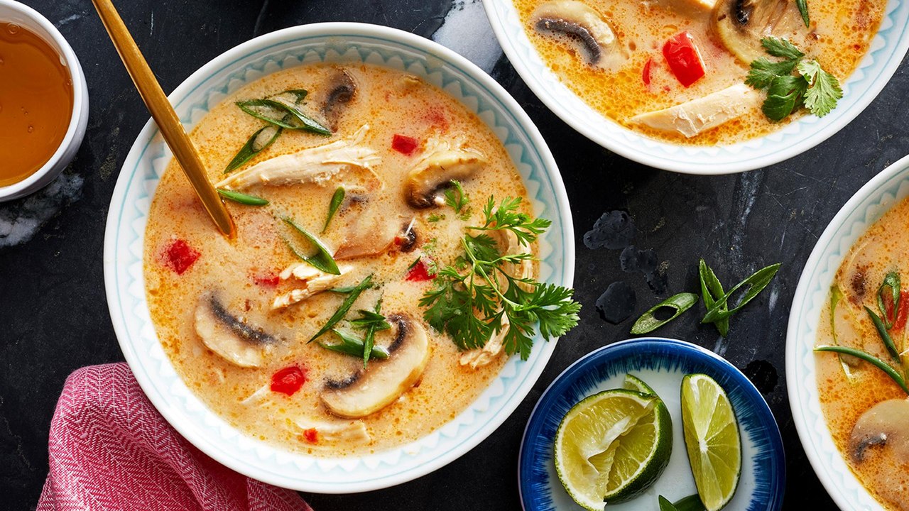 How to Make Spicy Thai Chicken Soup