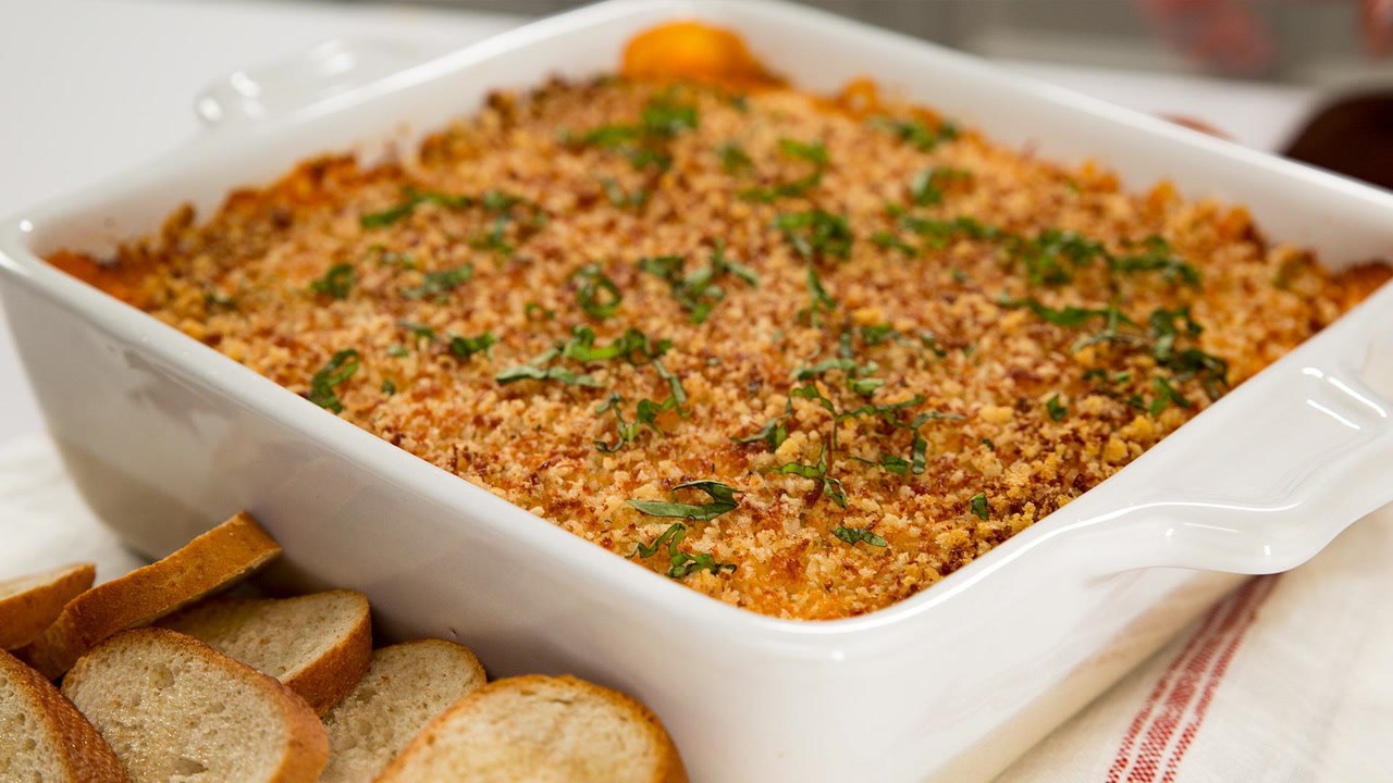 How to Make Chicken Parmesan Dip