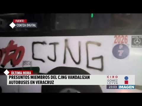 CJNG bloquea carretera a Acayucan | Noticias con Ciro Gómez Leyva