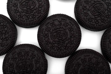 'Game of Thrones' Oreos Are Coming...