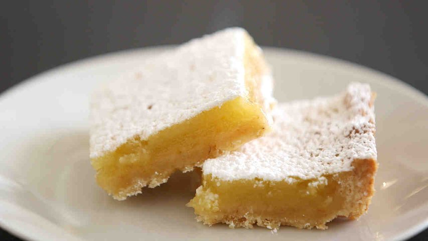 How to Make the Perfect Lemon Bar Every Time