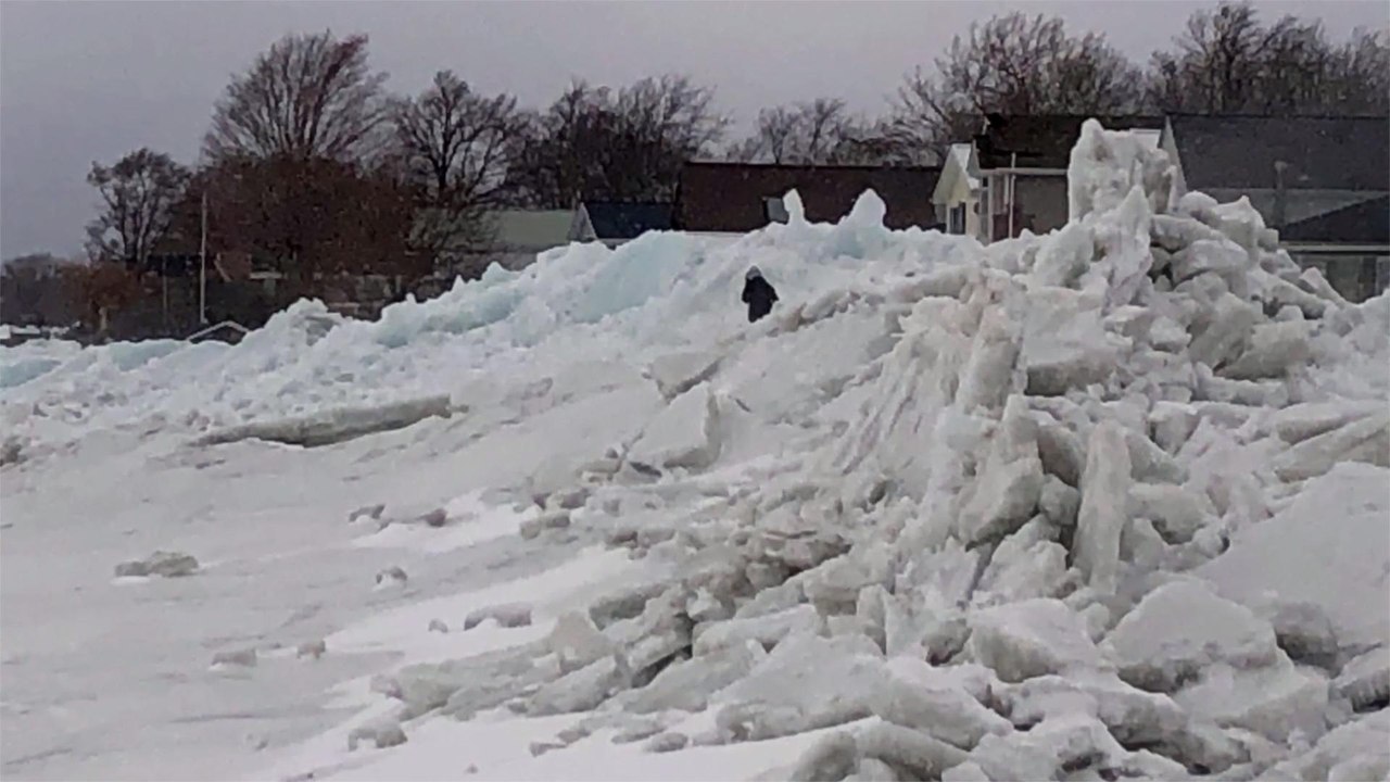 A Rare 'Ice Tsunami' Just Hit the Coast of Lake Erie — and the Photos Are Unreal