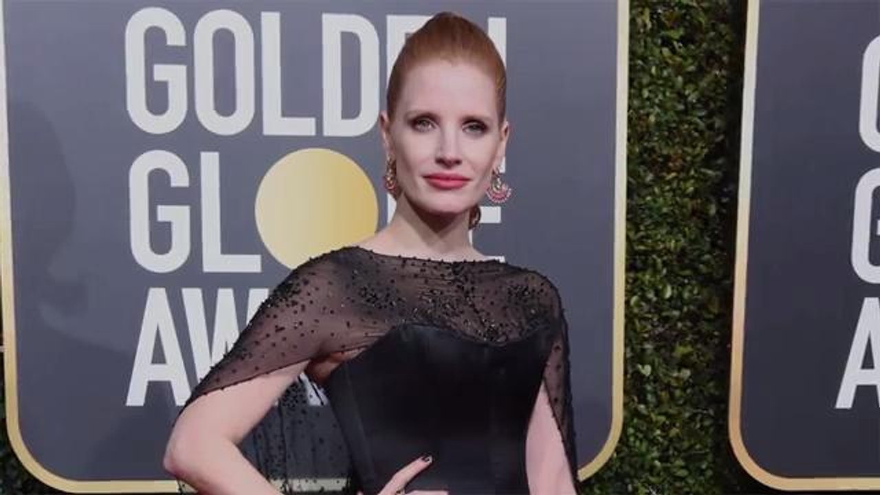 Jessica Chastain Is Calling Out Airlines for How They Pay Flight Attendants