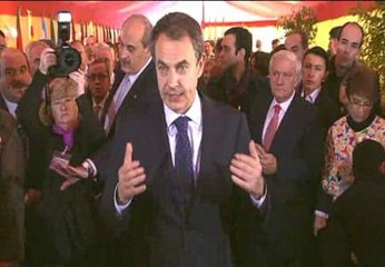 Zapatero califica de "paso importante" la reforma de los tratados de la UE