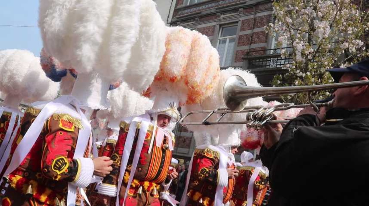 Laetare à La Louvière sous le soleil
