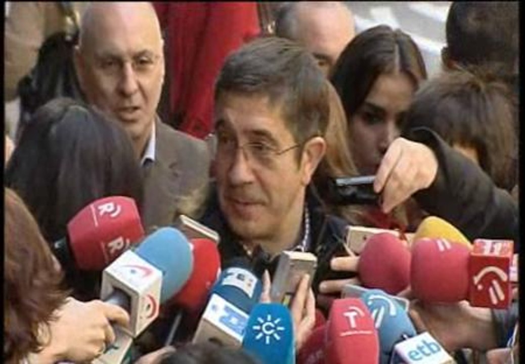 Patxi López aboga por un partido "mucho más abierto, más permeable y capaz de conectar con la ciudadanía"