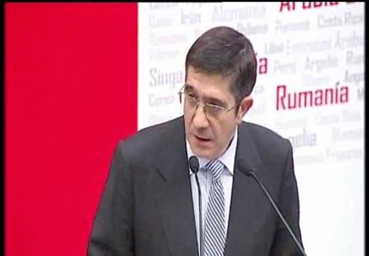 Patxi López propone un recorte del gasto público de 100 millones de euros