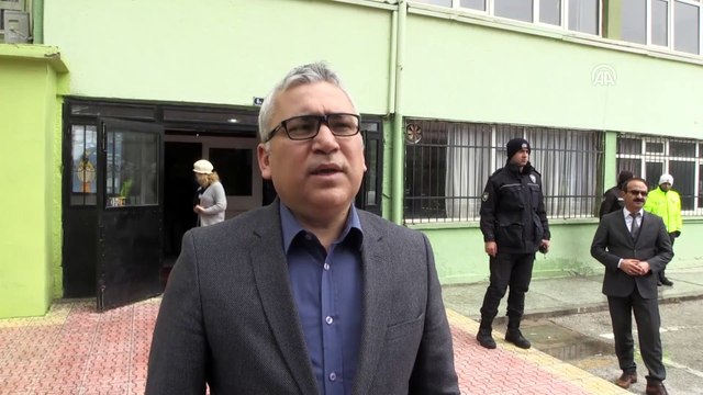 Türkiye sandık başında - Valisi Yılmaz Şimşek oyunu kullandı - NİĞDE