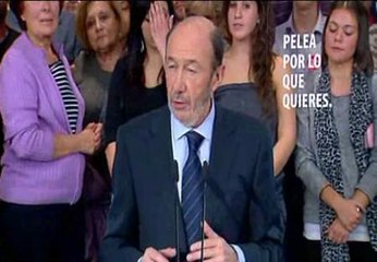 Rubalcaba pide un congreso pero no desvela su futuro