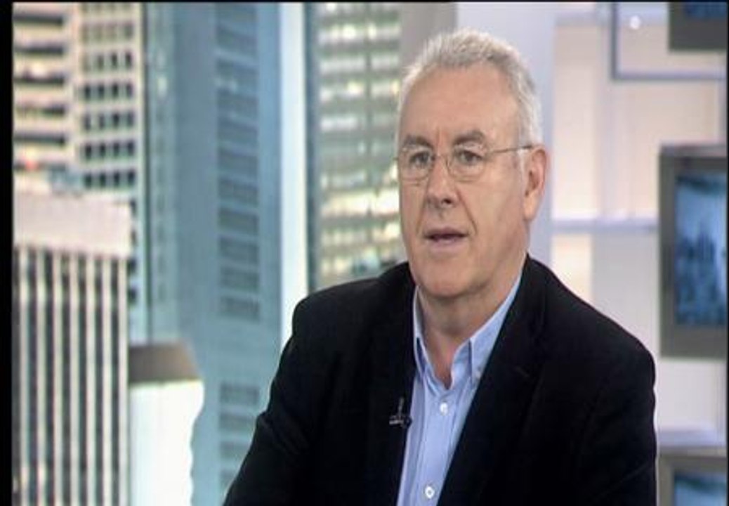 IU denuncia a las agencias de calificación