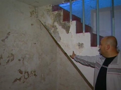 Vecinos de Badajoz denuncian filtraciones fecales