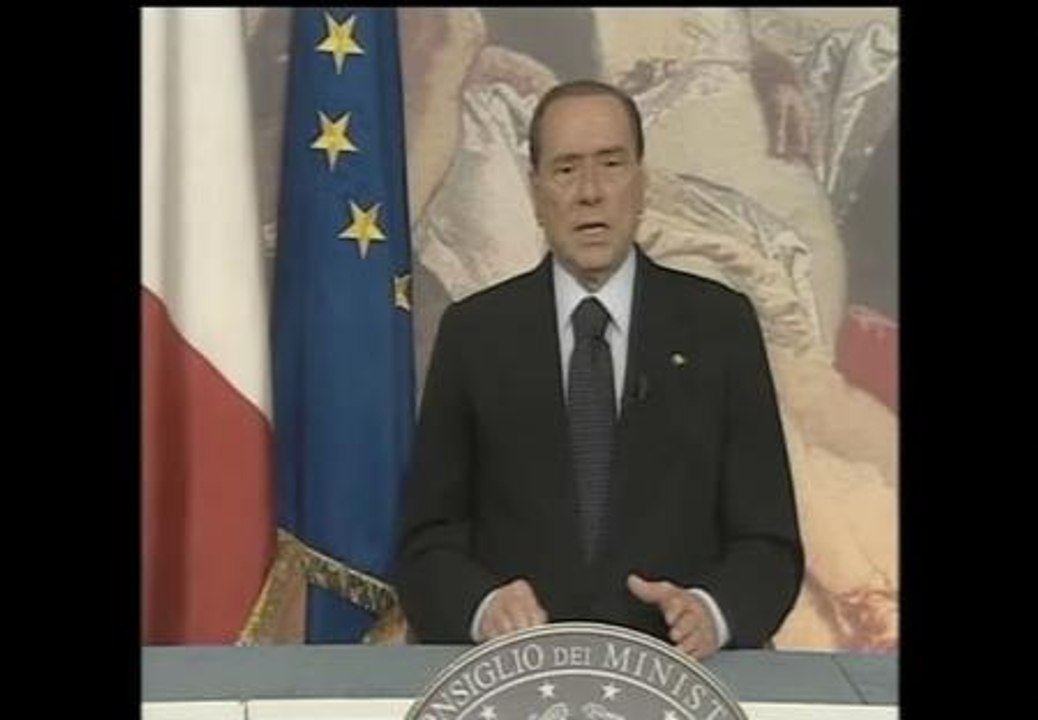 Berlusconi: "No me rendiré hasta que hayamos logrado modernizar Italia"