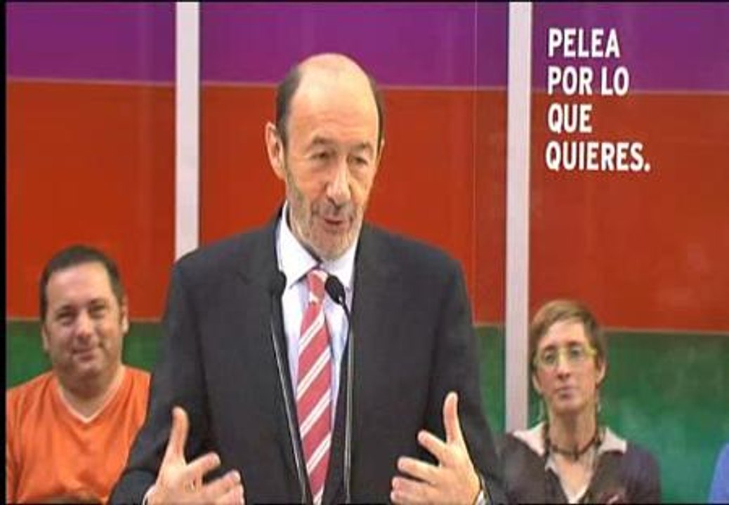 Rubalcaba pide, frente a ETA, mantener "la unidad por la que tanto hemos tragado"