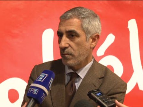 Llamazares dice que el debate no ha aclarado nada