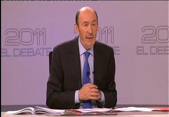 Rubalcaba: "A usted no le preocupa la financiación sanitaria"