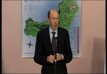 Rubalcaba achaca el paro al exceso de austeridad