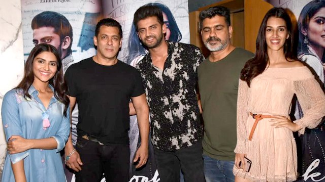 Salman Khan Hosts Notebook Special Screening | Zaheer Iqbal, Pranutan Bahl