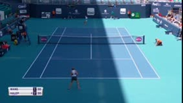 تنس: بطولة ميامي: هاليب تتطيح بوانغ 6-4 و7-5