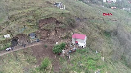 Giresun Kaya Düşmesi Korkusuyla Yaşıyorlar