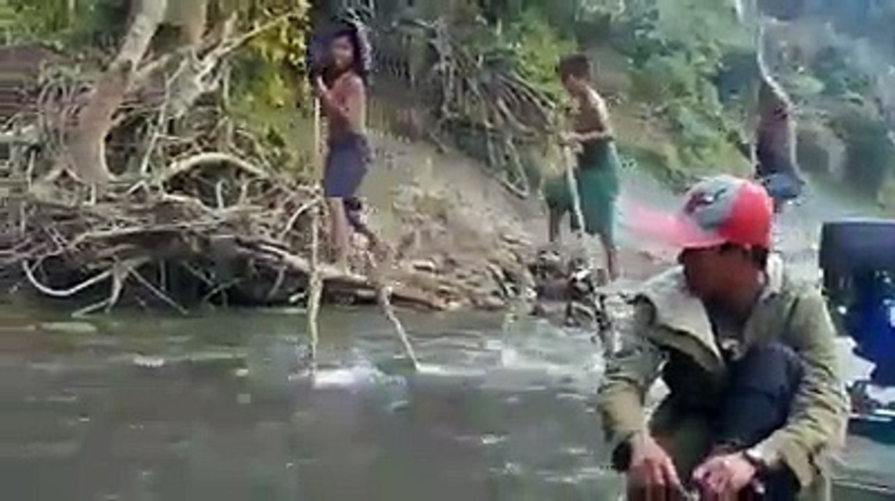 Beautiful Walk on Sticks - Very amazing