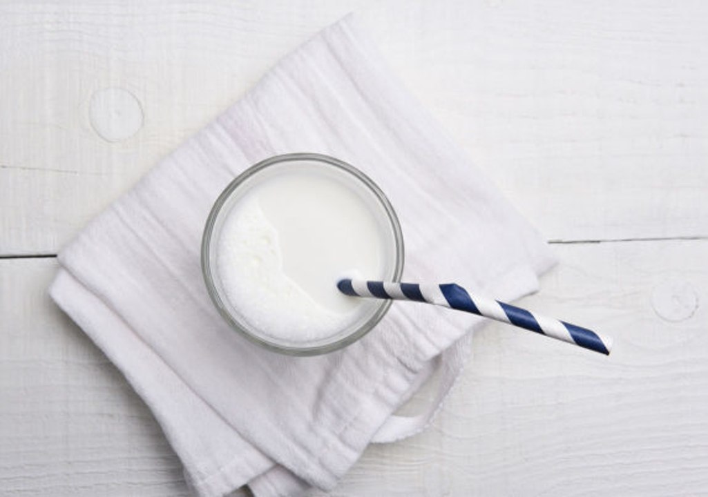 4 Lebensmittel, die deine Gesichtshaut beeinflussen