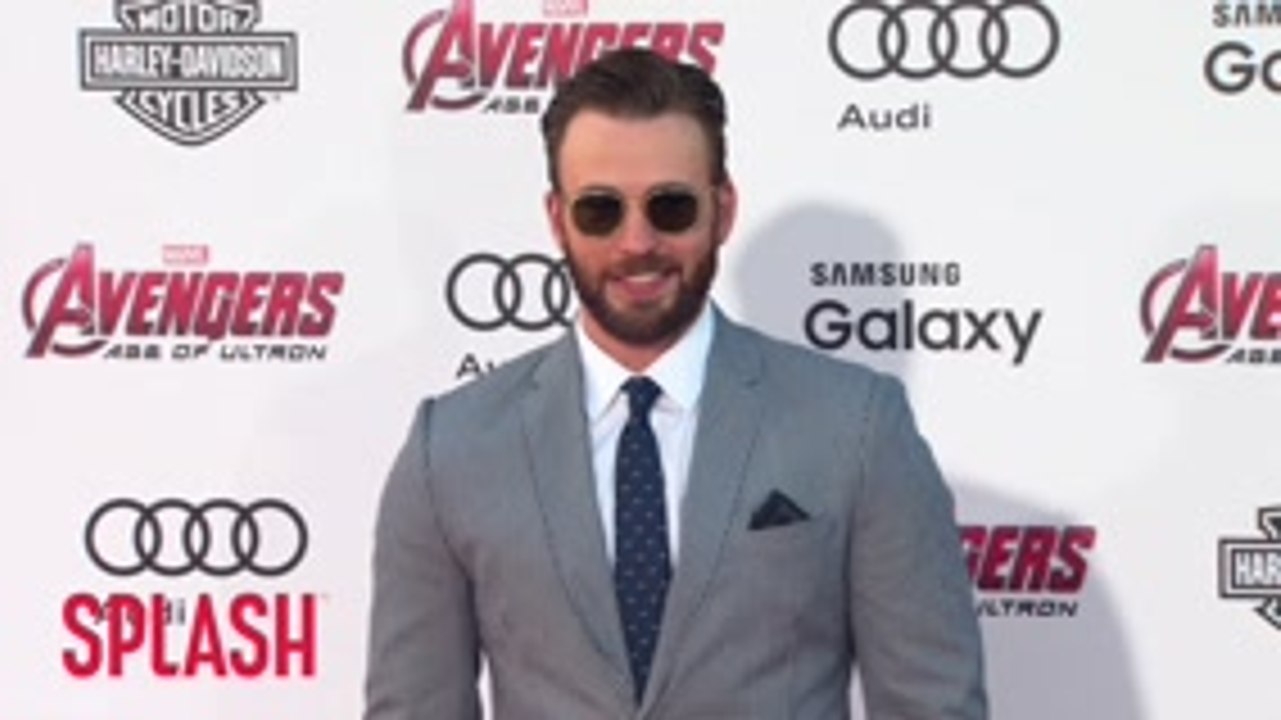 Chris Evans Reveals What He Wants From A Relationship