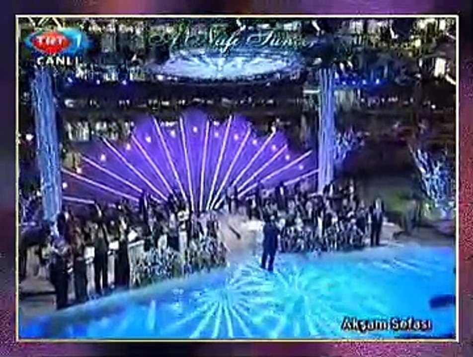 AKŞAM SEFASI KORO - Ey Âşık-ı Dildâde Gel Nûş Edelim Bâde