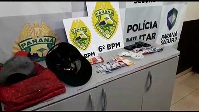 Quatro pessoas são encaminhadas para delegacia com droga e dinheiro