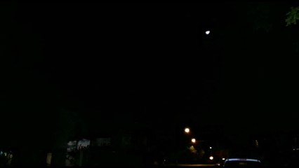 Dois postes sem iluminação geram reclamação no Bairro Universitário