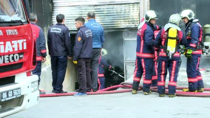 İskitler Ata Sanayi Sitesi'nde 3 katlı metruk binada yangın : 5 ölü (2) - ANKARA
